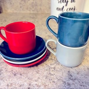 Set of 3 Espresso Cups & Saucers